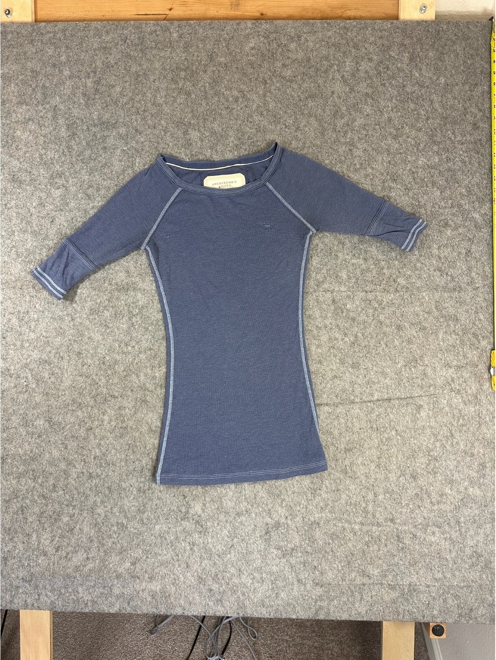 Vintage Y2K Abercrombie Top Fitted Sleeve Bella Swan Preppy Size Large